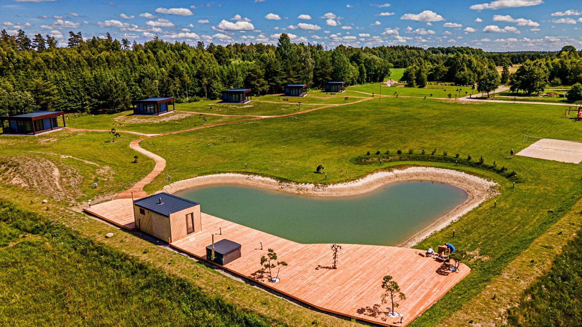 Five Pine Holiday home Darbenai
